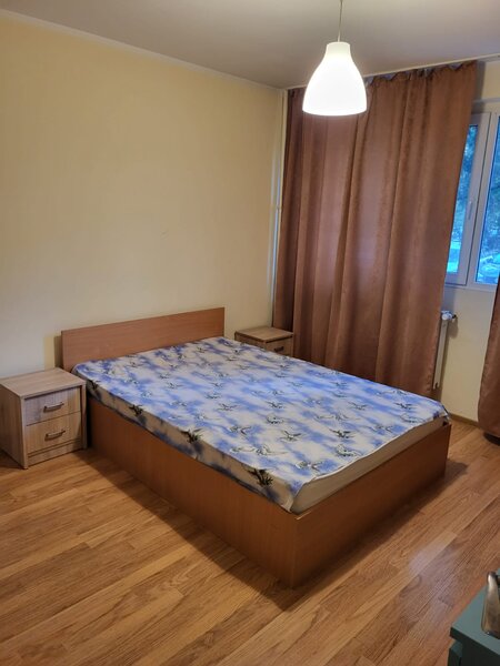 Drumul Taberei, Favorit